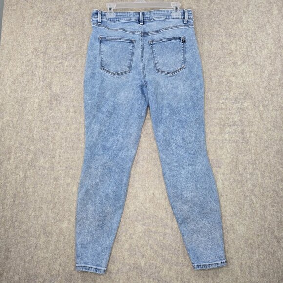 M Jeans By Maurices High-Rise Skinny Jeans Light Wash Size Large Cotton Blend - Picture 2 of 8